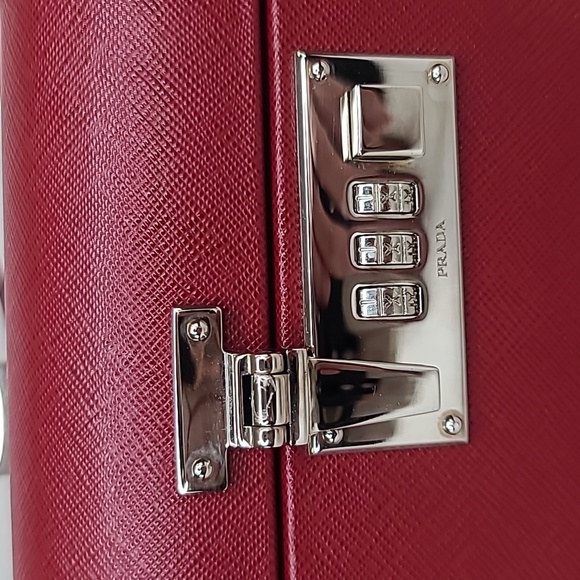 Prada Beauty Train Case Saffiano Travel in Ruby - Picture 4 of 17